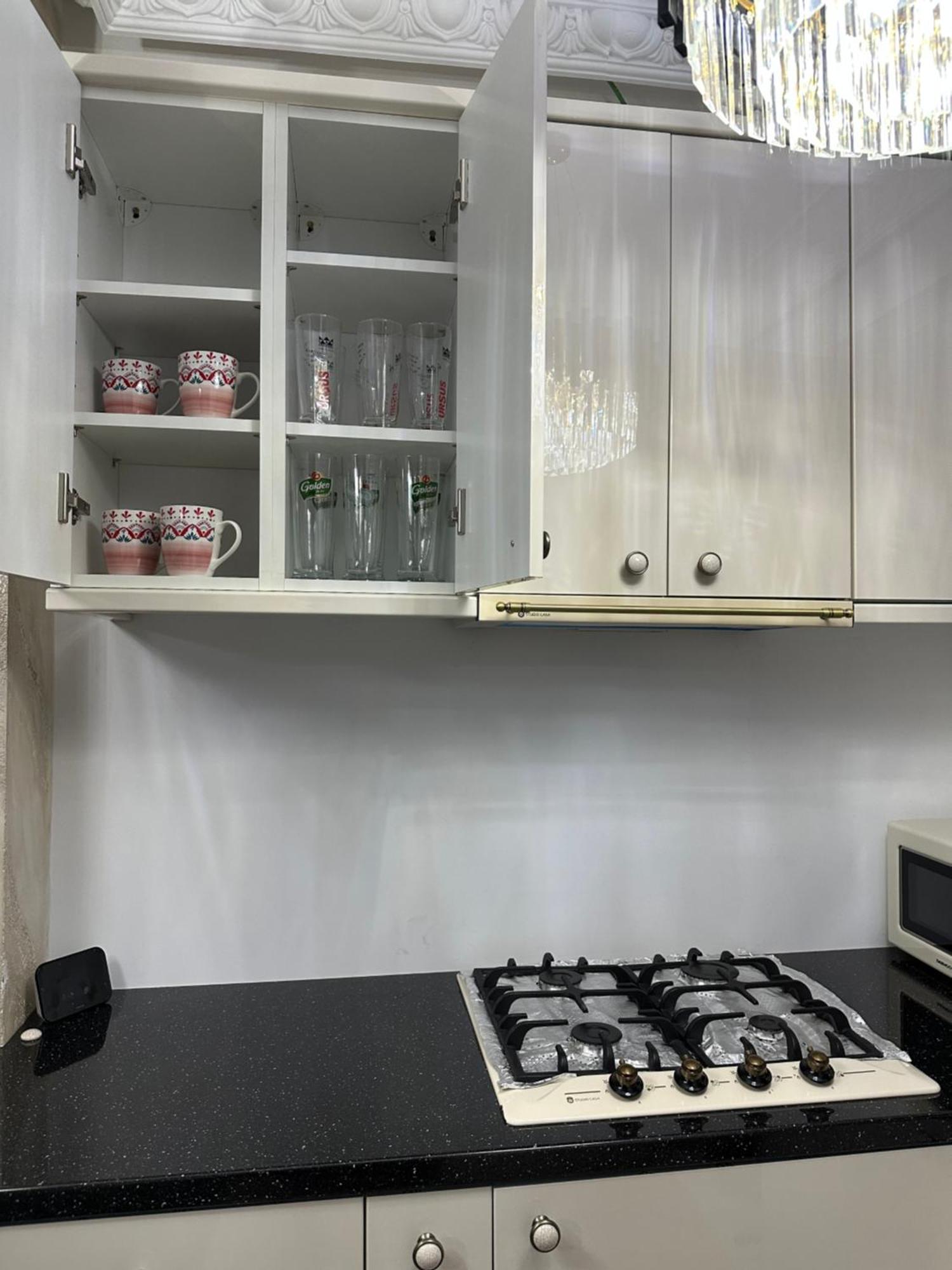 Apartament Simoni Ploieşti Esterno foto